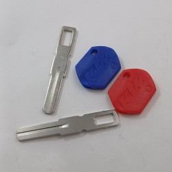 KTM КЛЮЧ С МЯСТО ЗА ЧИП