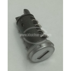 FIAT DOBLO ПАТРОН ВРАТА